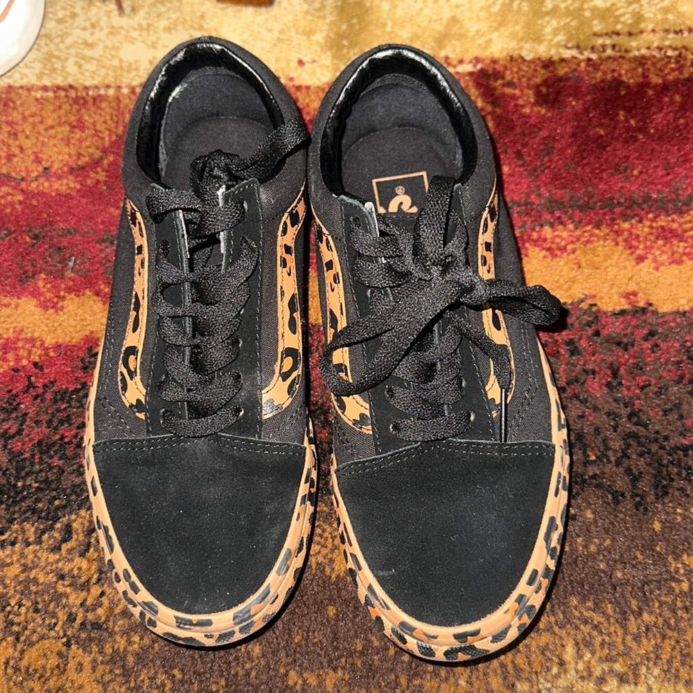 Platform vans